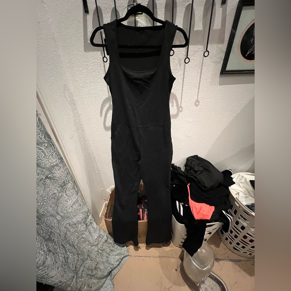 Cute black one piece with pockets two pieces